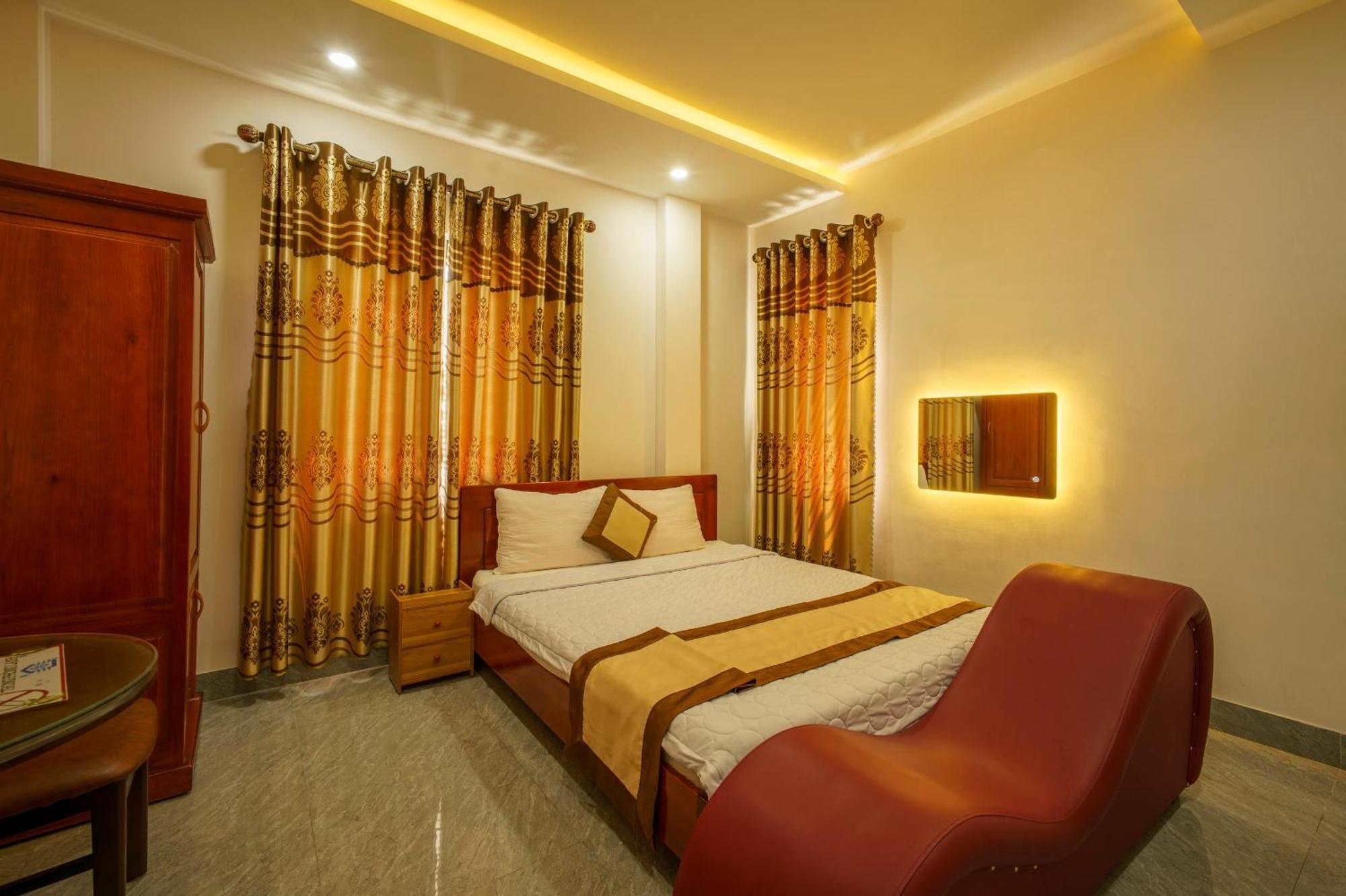 Phu Xuan Hotel Quy Nhon Exterior foto