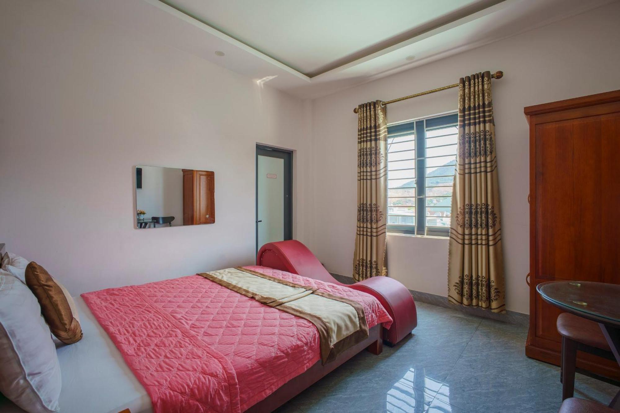 Phu Xuan Hotel Quy Nhon Exterior foto