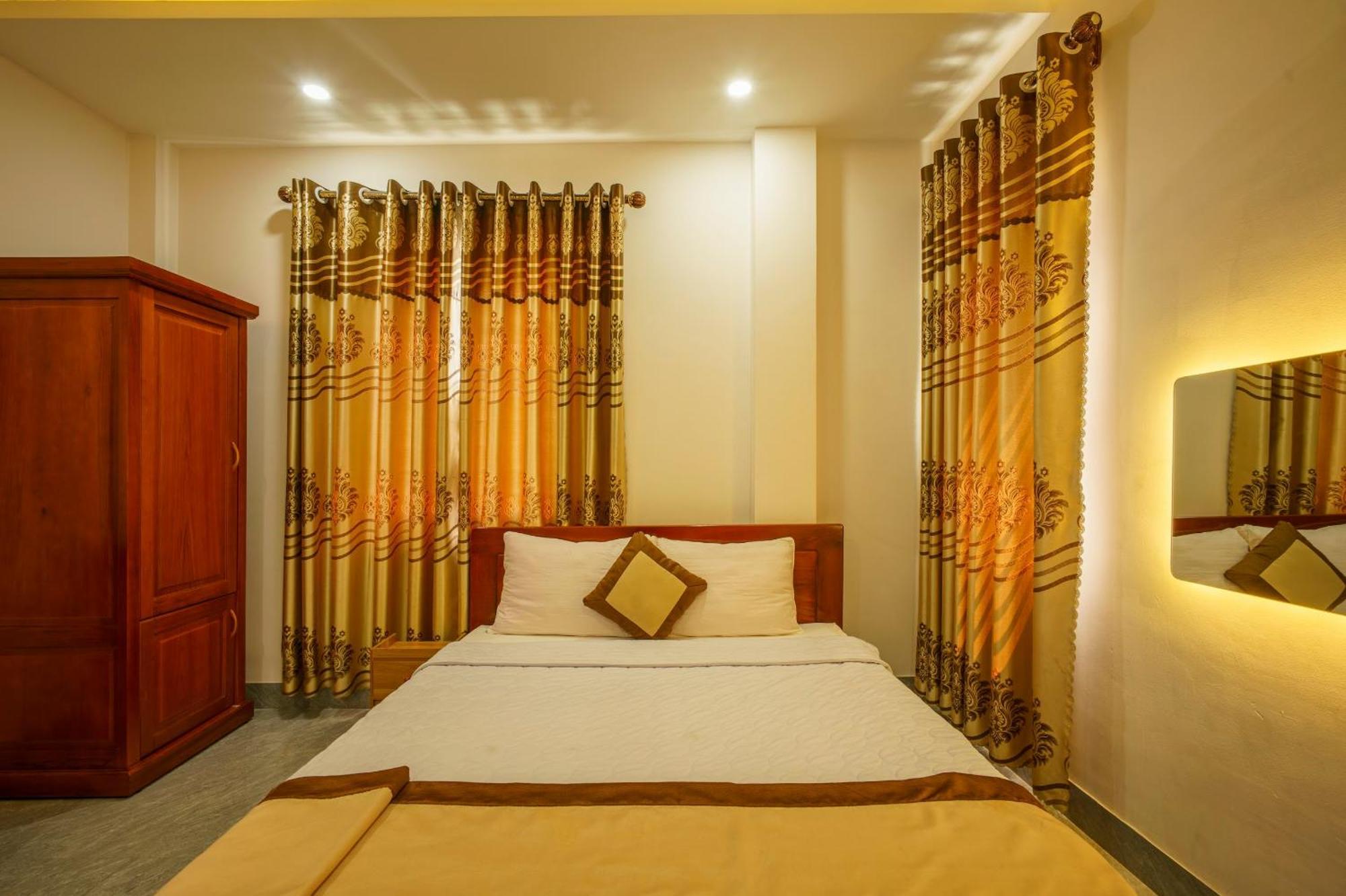 Phu Xuan Hotel Quy Nhon Exterior foto